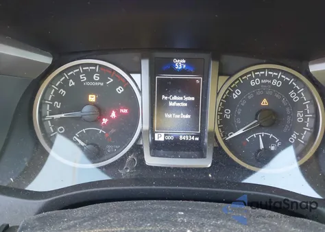 2021 Toyota Tacoma Sr5 V6 z USA, uszkodzony, nr VIN 3TYAZ5CN6MT008559